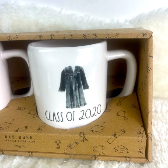 Rae Dunn Class of 2020 Mug Set - Picture 4 of 6